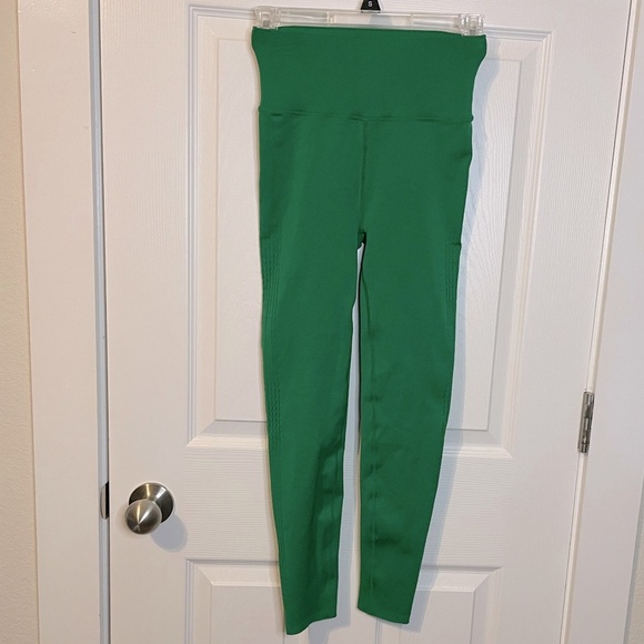 Fabletics Pants - Fabletics green SculptKnit leggings w/ mesh hole detail along sides sz S